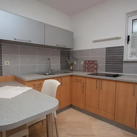Five Complex In Gasthof 3*